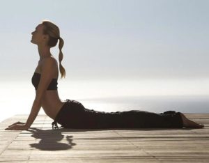 Yoga: cosa è, i benefici e cosa ne dice la Ricerca